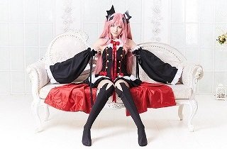 コスプレイヤー・仮装行列の夢占い
