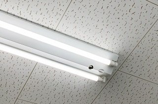 蛍光灯・照明器具の夢占い