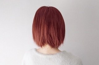 髪の色が変わる夢占い