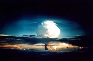 核爆発・キノコ雲の夢占い