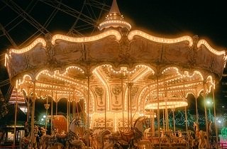 メリーゴーラウンドの夢占い