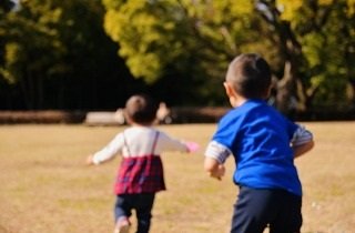 鬼ごっこの夢占い