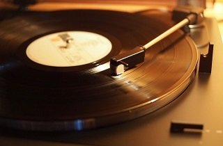 レコードの夢占い
