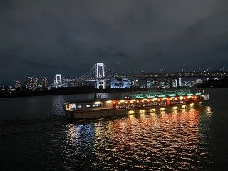 屋形船の夢占い