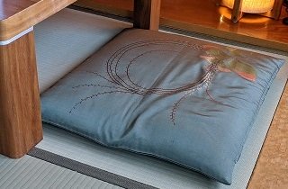 座布団の夢占い
